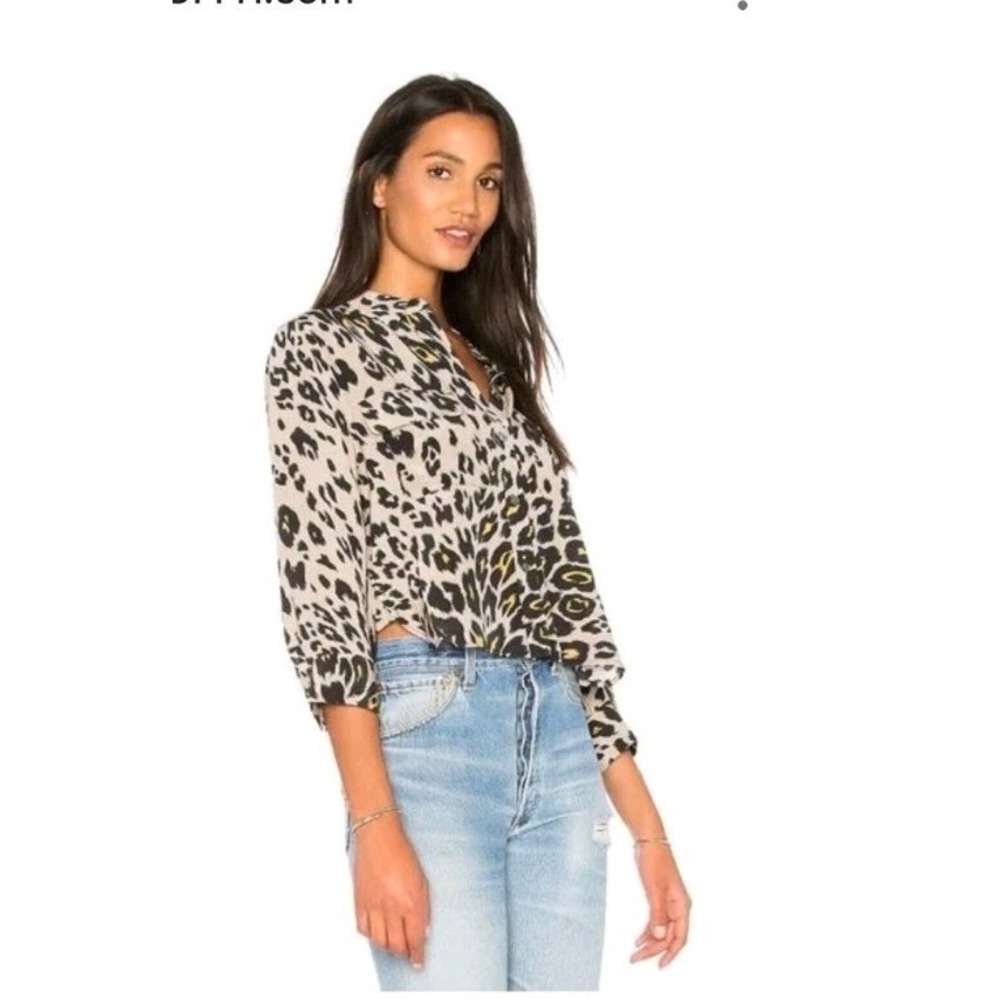 Equipment Femme Silk Leopard Print Blouse Button Down Fawn Medium Boho Office